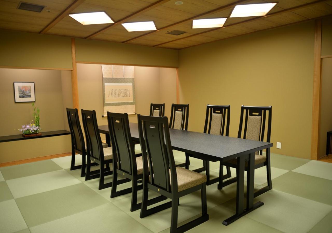 Meitetsu Komaki Hotel Екстер'єр фото