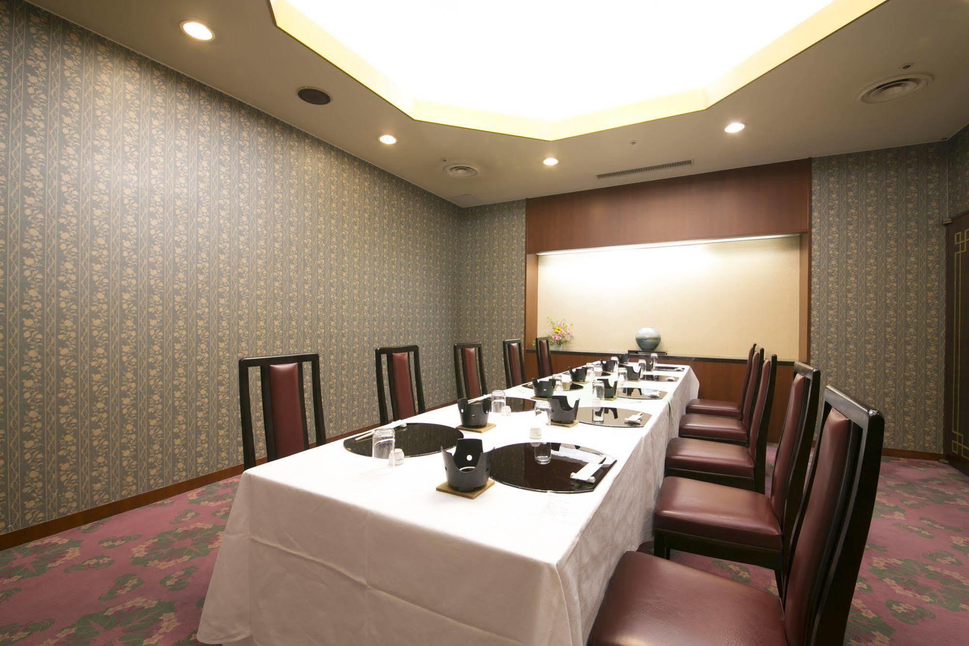 Meitetsu Komaki Hotel Екстер'єр фото