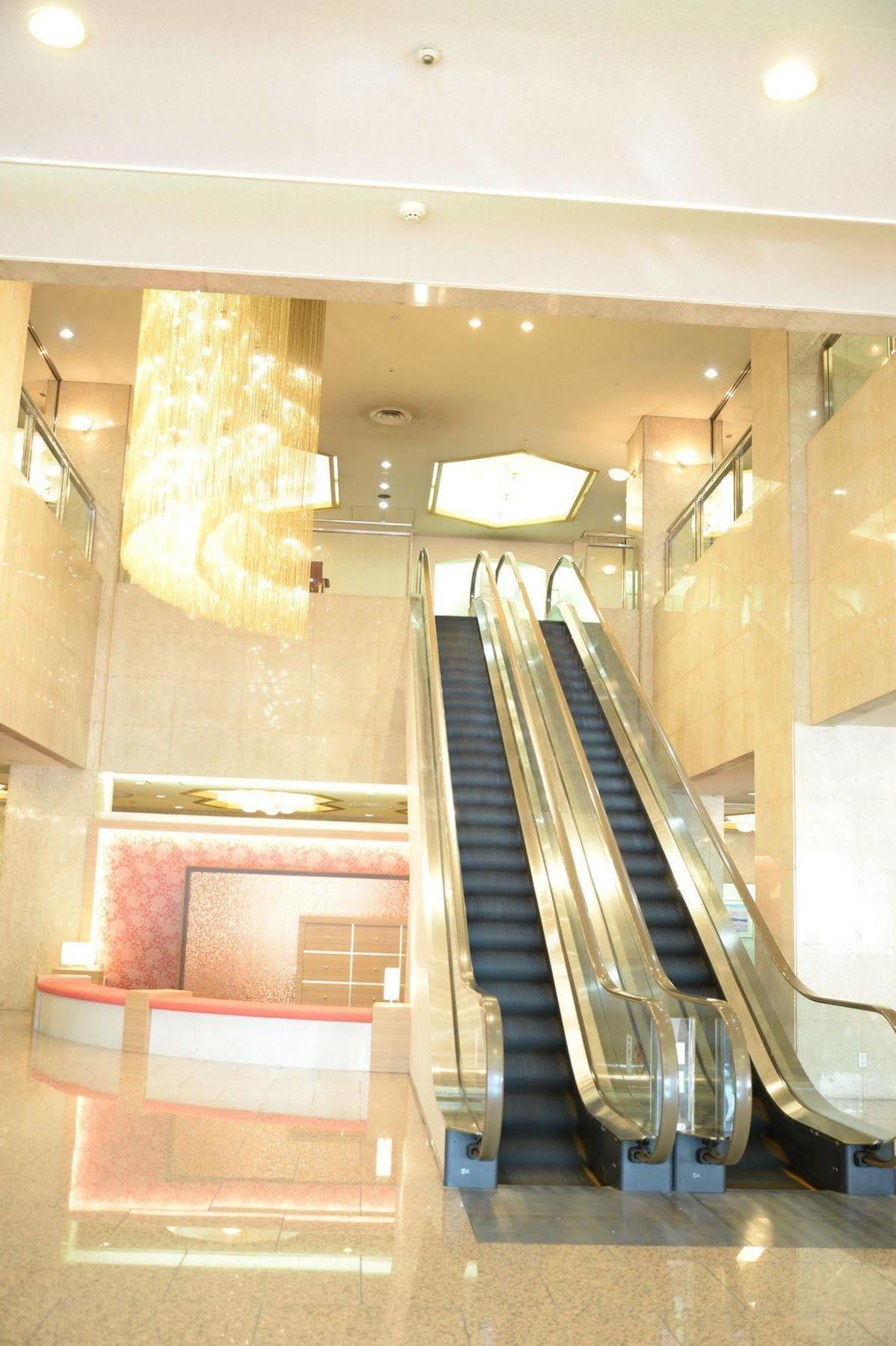 Meitetsu Komaki Hotel Екстер'єр фото